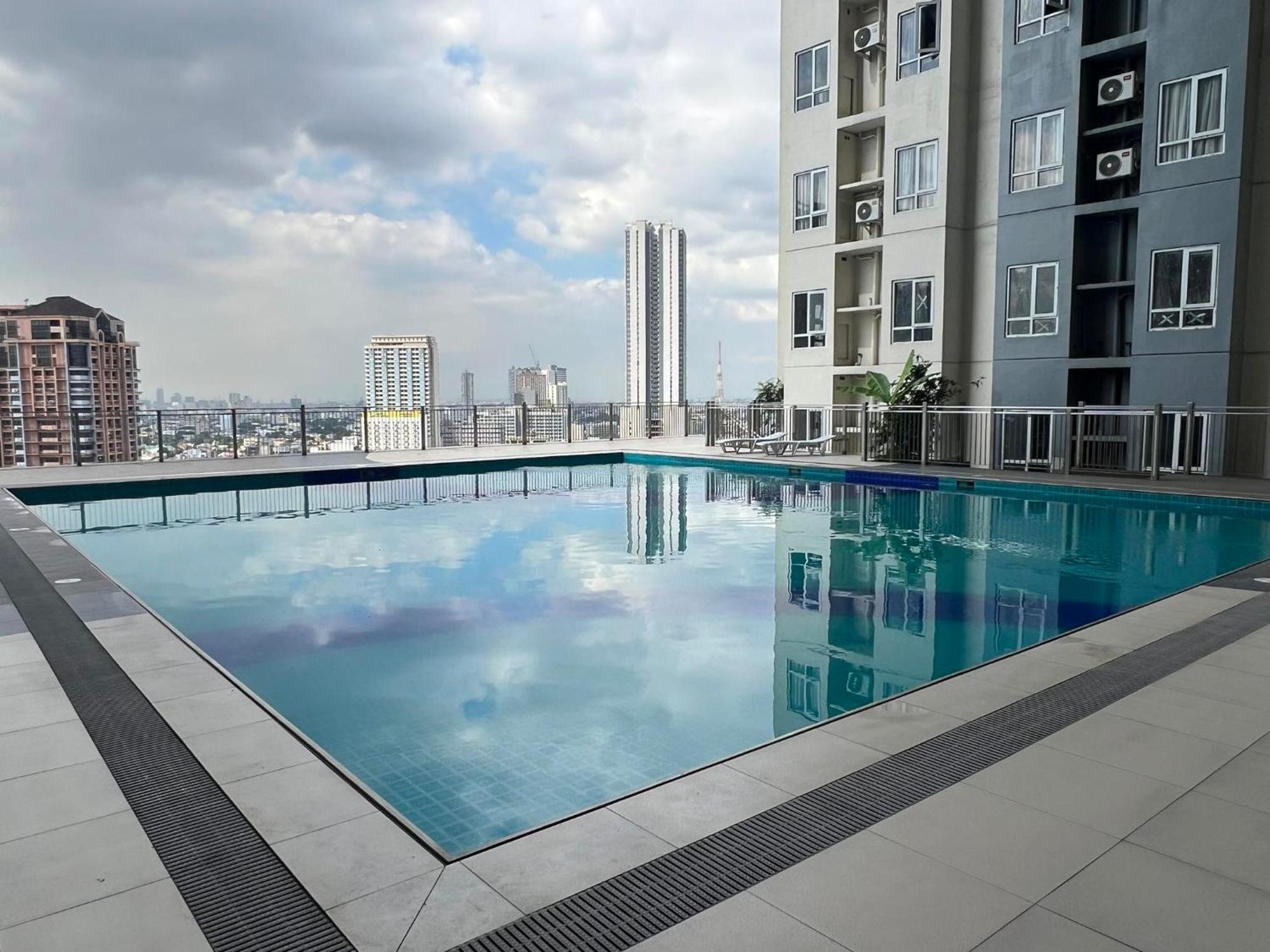 Chic City Nook At Victoria Sports Manila Kültér fotó